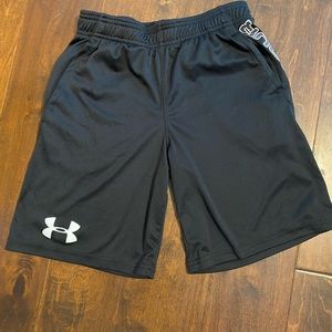 Used boys under armour shorts